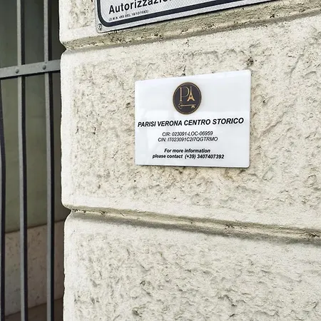 Parisi Centro Storico * Vérone