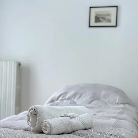 Parisi Centro Storico Apartmán *