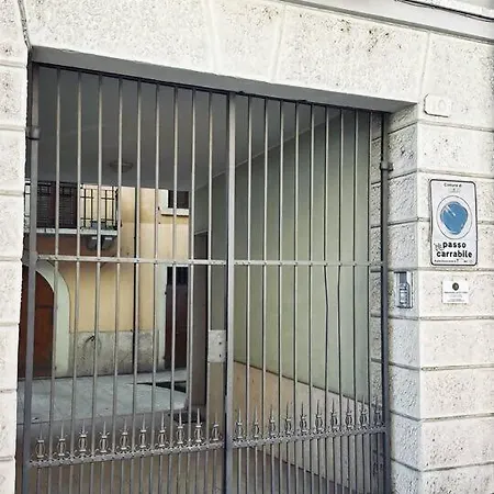 Parisi Centro Storico - Intero Верона